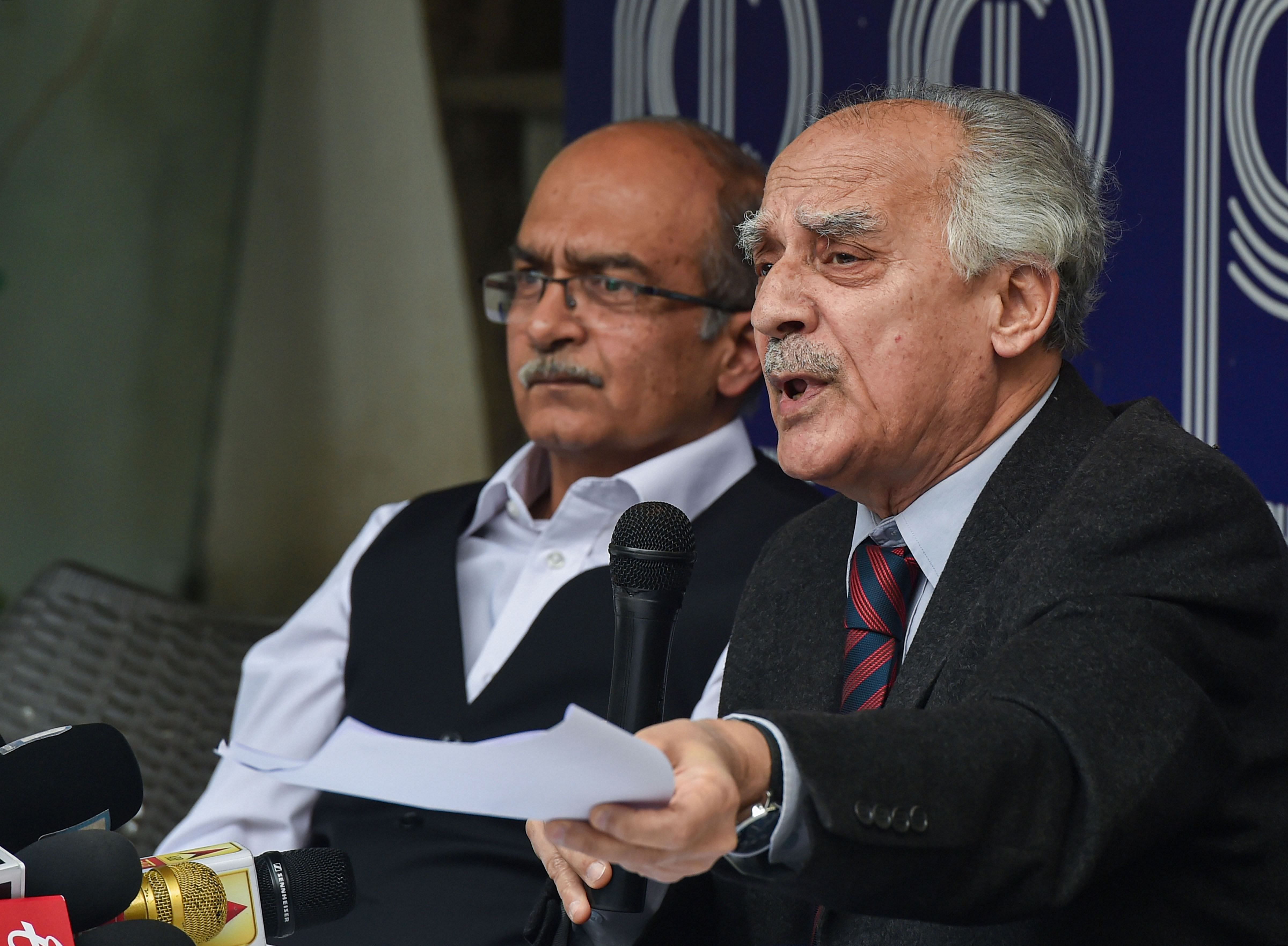 Author and former Union minister Arun Shourie with noted lawyer Prashant Bhushan addresses a press conference on the Rafale review judgment. (PTI Photo)