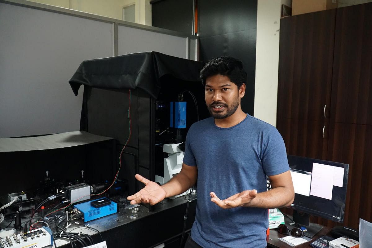 PhD student Sujeet Kumar Choudhary of the IISc's Department of Physics, explains the algal study.