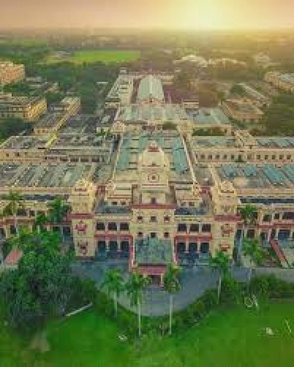 Banaras Hindu University. (Photo by Wikipedia)
