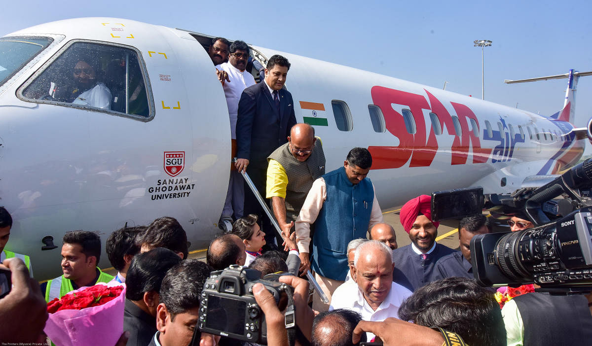 Chief Minister B S Yediyurappa, P Muralidhar Rao and other leaders alighting a flight in Kalaburagi on Friday.  