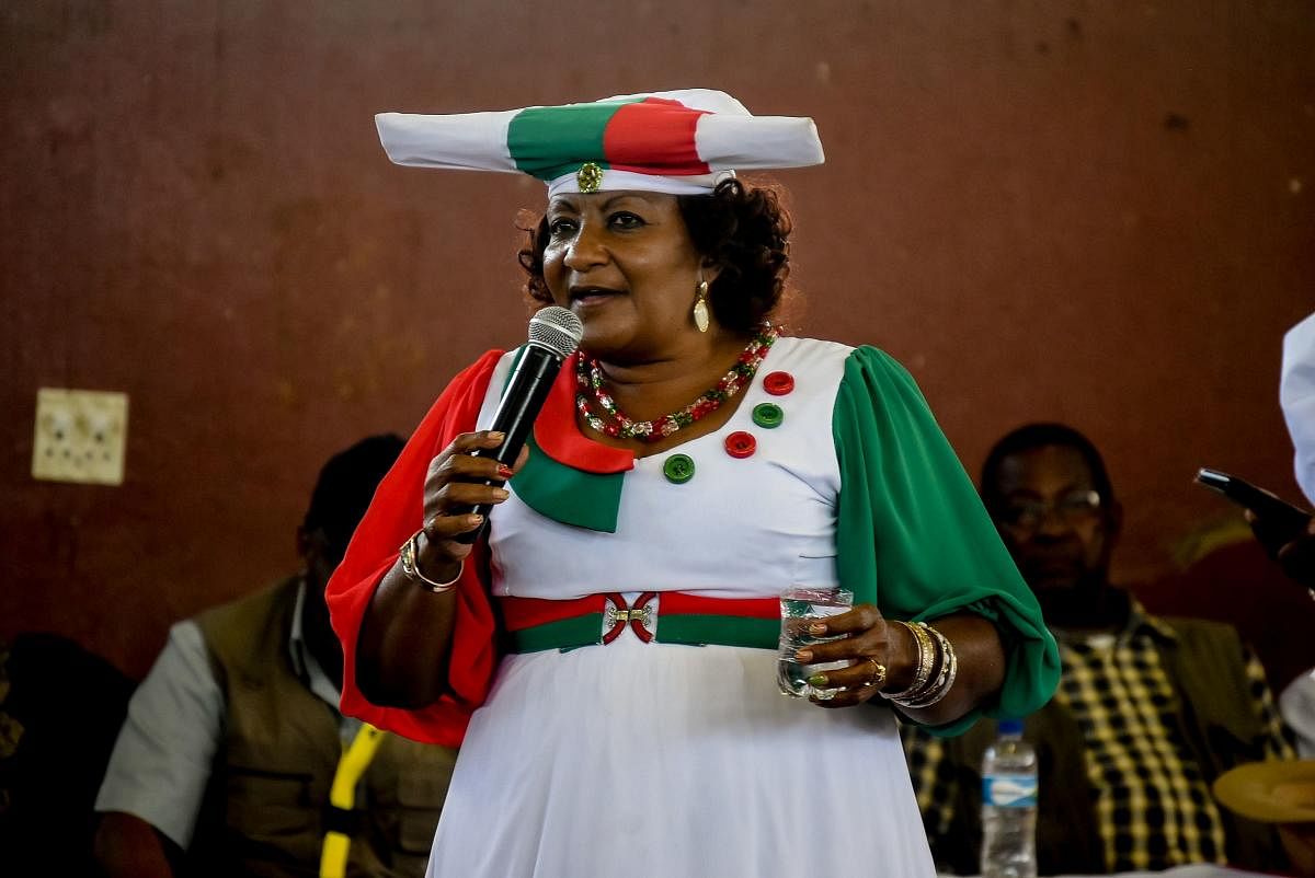 Namibian party National Unity Democratic Organisation (NUDO) presidential candidate Esther Utjiua Muinjangue (C) addresses her supporters during a presidential campaign rally at the UN plaza. (AFP file photo)