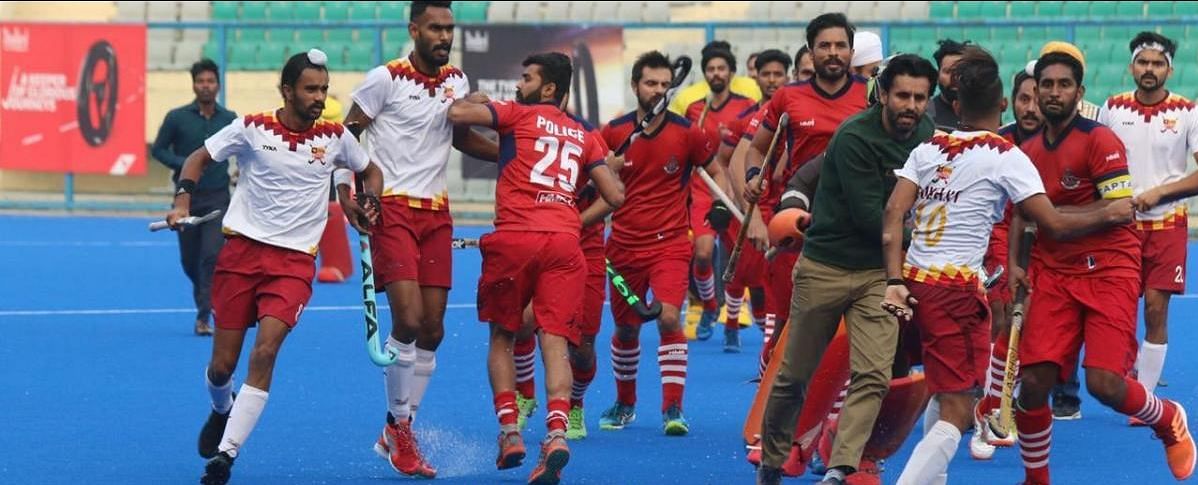 The brawl started in the third quarter of the match while PNB was on the attack inside the Punjab Police circle. Both teams were locked at 3-3 at that point of time.