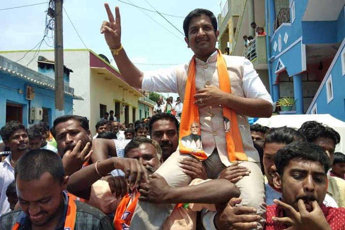 Addressing an election rally at Bailnarasapur in the taluk on Monday, Sharath, son of Chikballapur BJP MP B N Bachegowda, said, “I am not for sale. I will not back out even if Nagaraj gives me his entire wealth.”