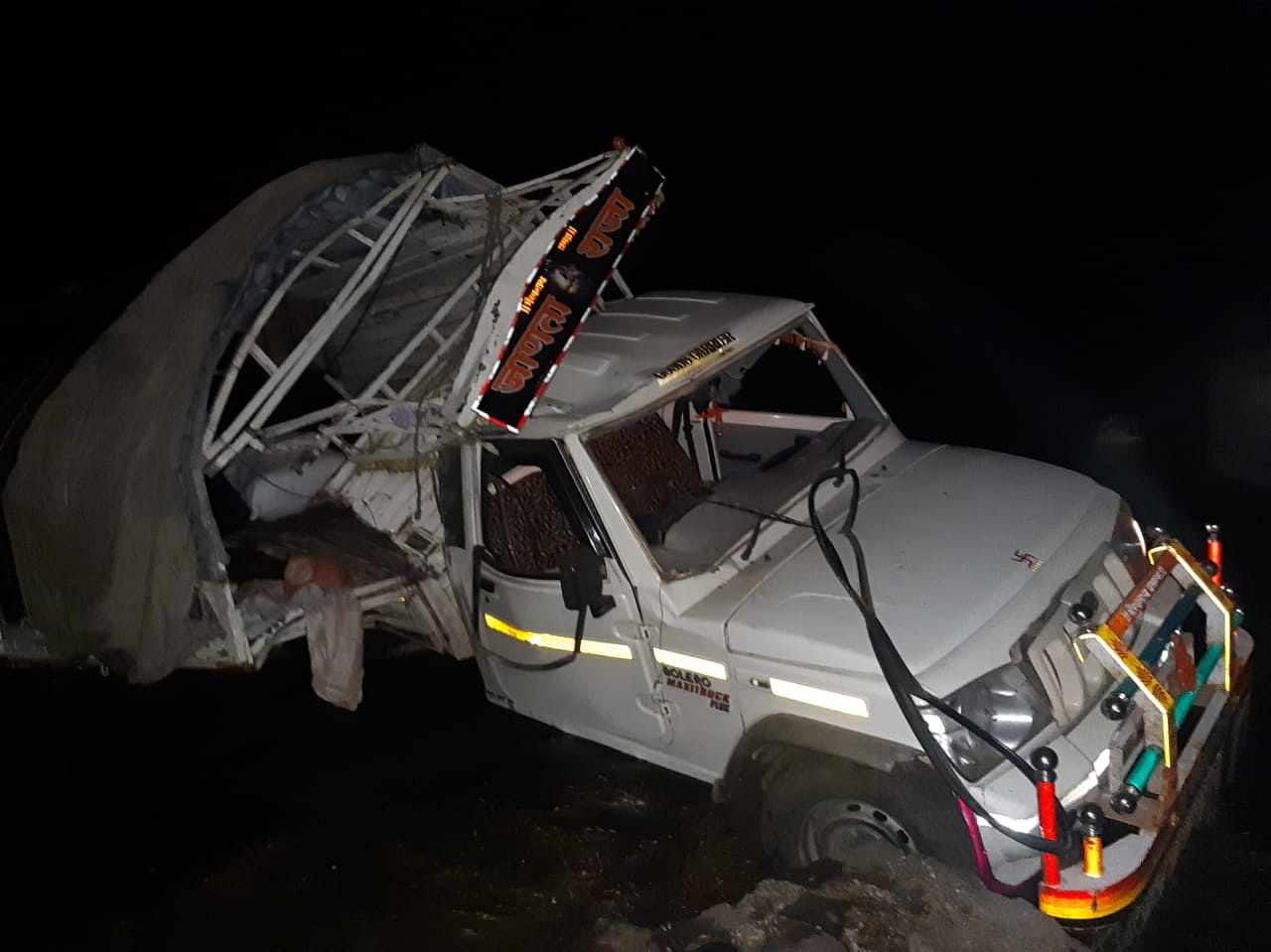 7 killed, 15 injured as van falls off bridge in Maharashtra. (ANI Photo)