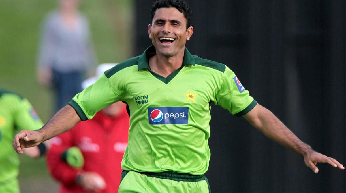 Abdul Razzaq, the Pakistani bowlers. DH Photo