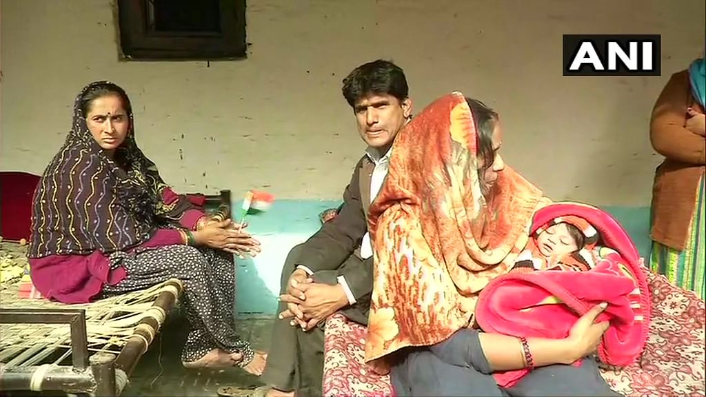 A Pakistani Hindu refugee woman living at Majnu ka Tila today named her two-day old daughter 'Nagarikta'. (ANI Twitter)