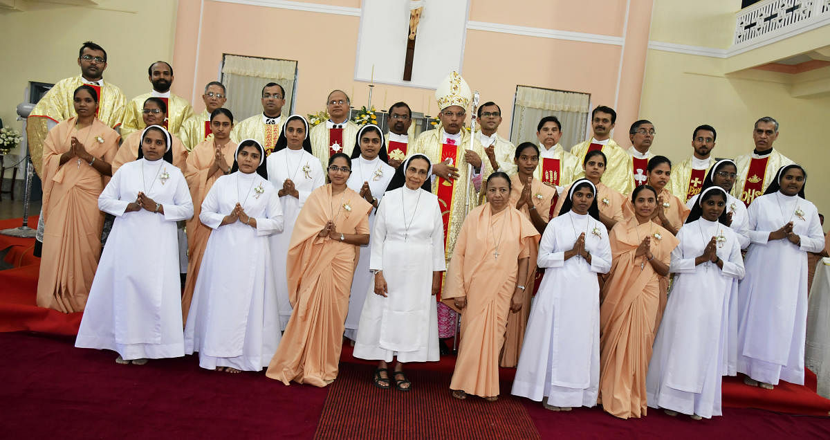 Mangaluru Bishop Most Rev Dr Peter Paul Saldanha, along with 16 Apostolic Carmel Sisters, at Maryhill in Mangaluru.