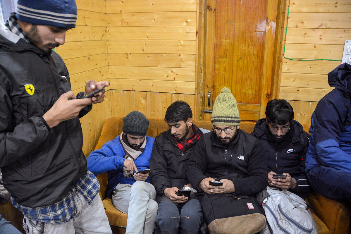 Internet services across all platforms continue to remain suspended in the Kashmir valley since August 5. (PTI Photo)