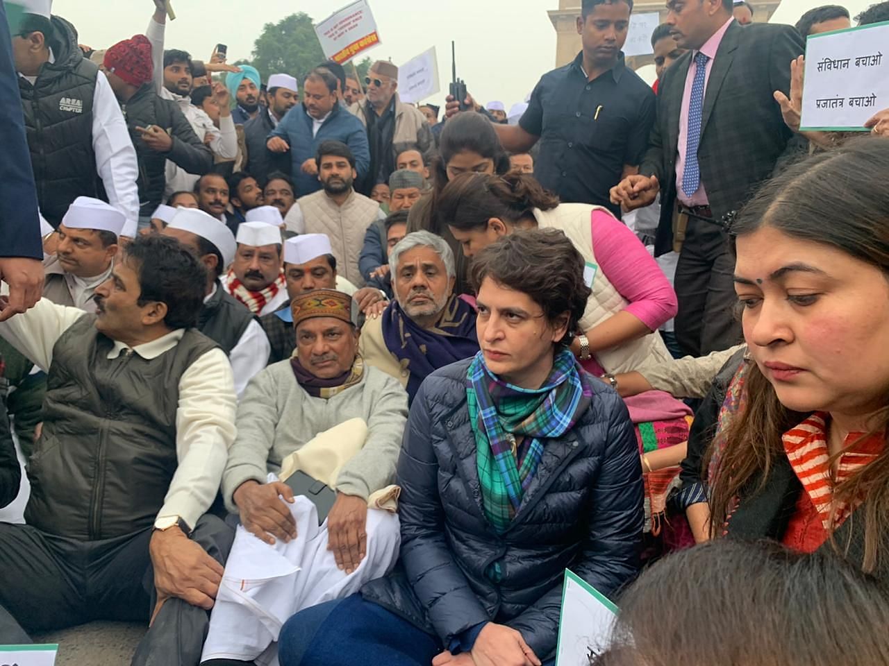 Congress leaders Priyanka Gandhi Vadra and others stage sit-in protest at India Gate to express solidarity with students agitating against Citizenship Amendment Act