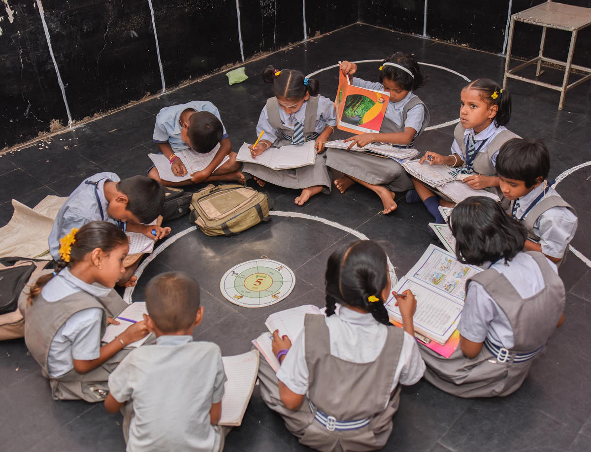 An internal survey conducted by the Education department has revealed that 40% of the children who joined pre-primary classes were from the upper middle-class background. DH File Photo