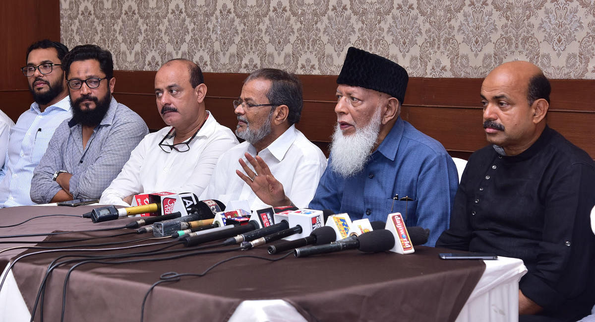 Muslim Central Committee President and former MLC K S Mohammed Masood speaks to mediapersons in Mangaluru on Sunday. DH Photo