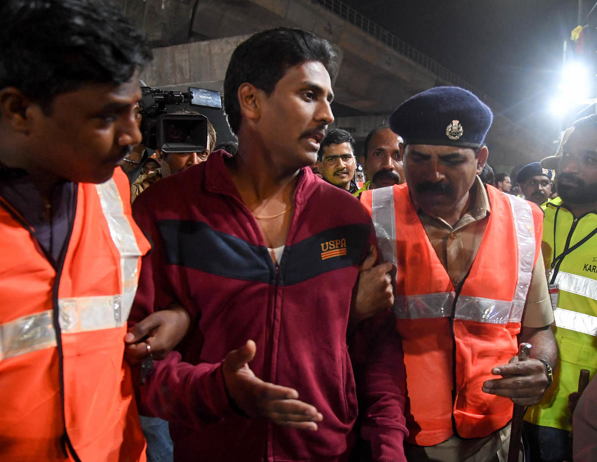 Police arrested a person who molested a woman in the crowd at MG road, in Bengaluru on Wednesday wee hours. Photo/ B H Shivakumar