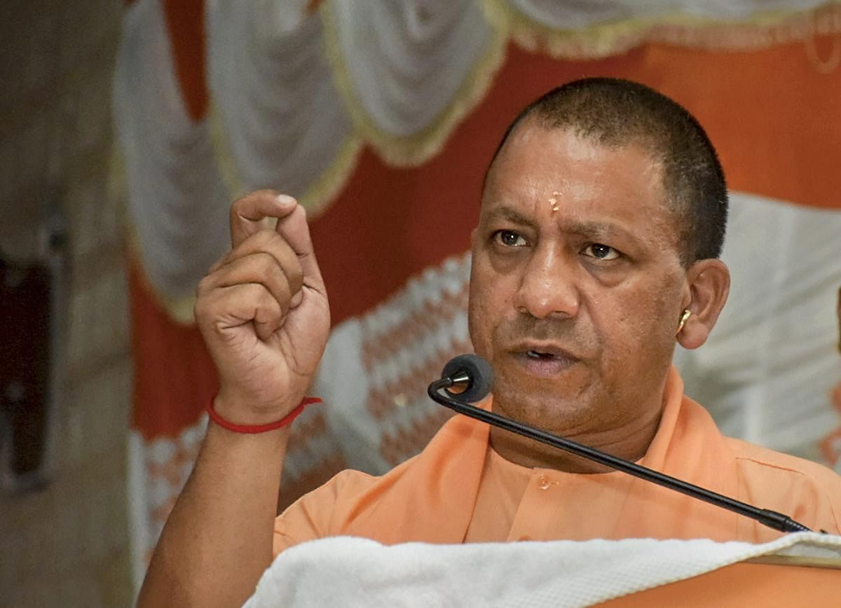 In a letter to chief minister Yogi Adityanath, the top cop has accused five senior IPS officers of taking money through some 'journos' for the postings and transfers of the cops. PTI file photo