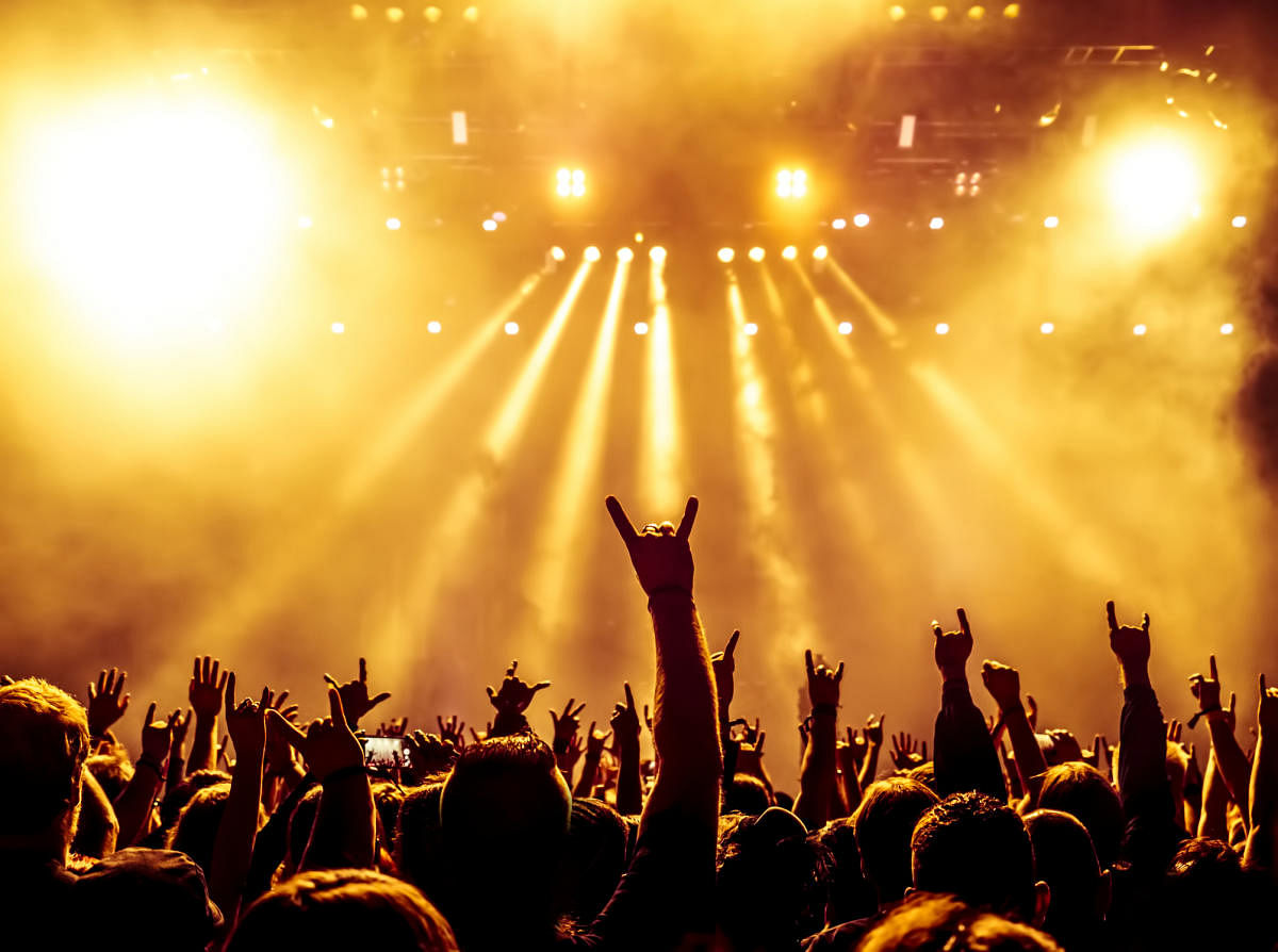 Numerous studies in the past have propounded the benefits of listening to genres like metal. There have also been surveys detailing that an exceptionally high number of bright students listen to metal.