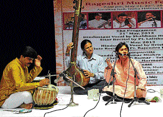 Melodious : Shahbaaz Hussain Khan performs at festival.
