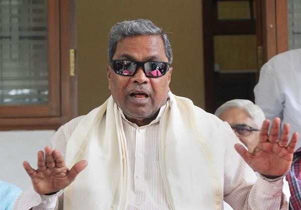 Former Karnataka chief minister Siddaramaiah addresses a press conference, in Bengaluru. (Credit: PTI Photo)