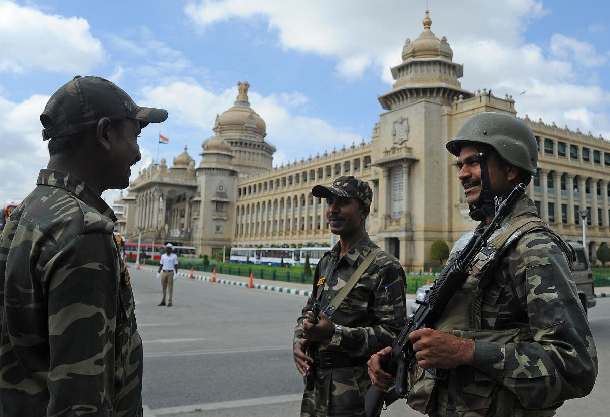 Security outside Vidhana Soudha in Bengaluru on Tuesday ahead of the Bharat Bandh called by various organisations on Wednesday. DH Photo/Pushkar V