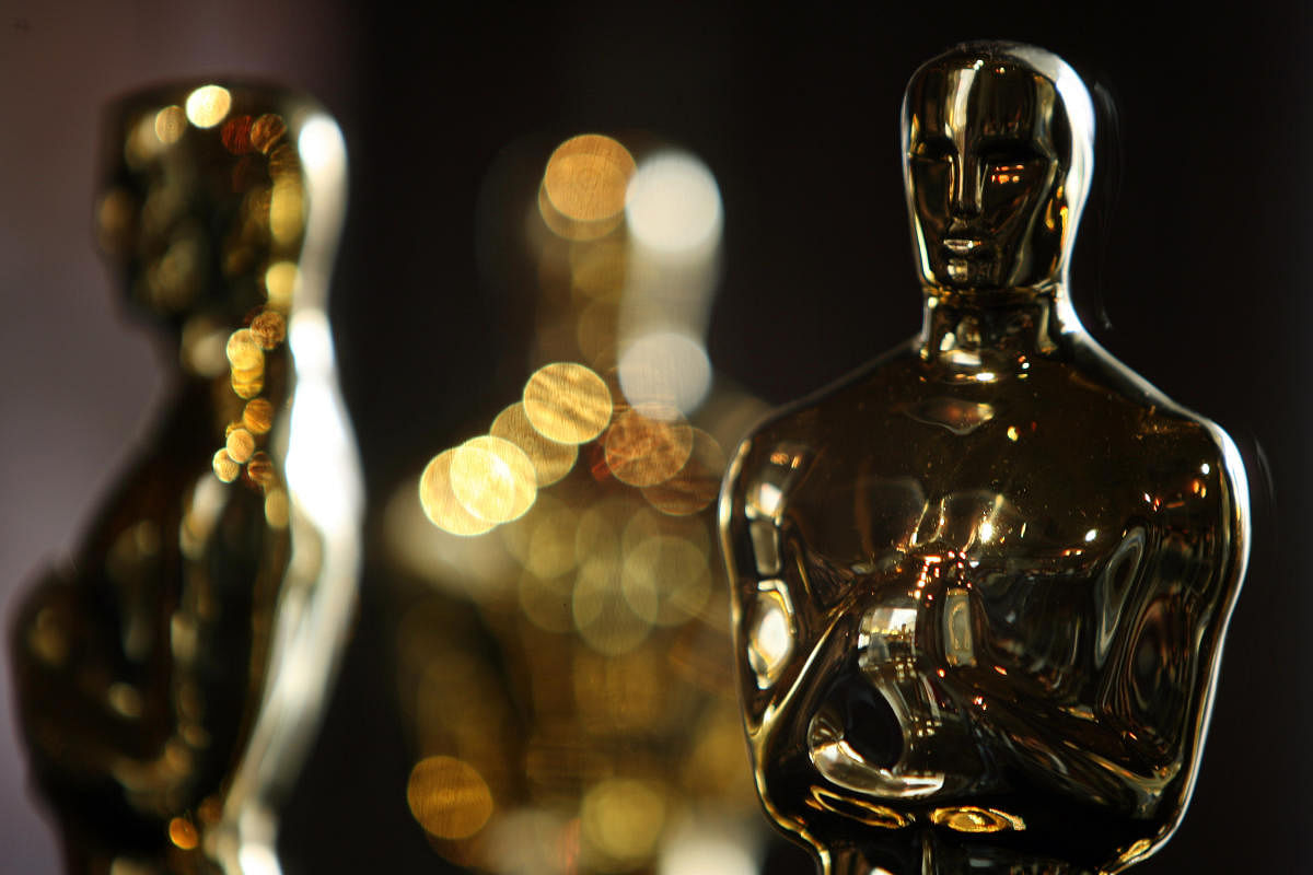 Oscar statuettes (AFP Photo)
