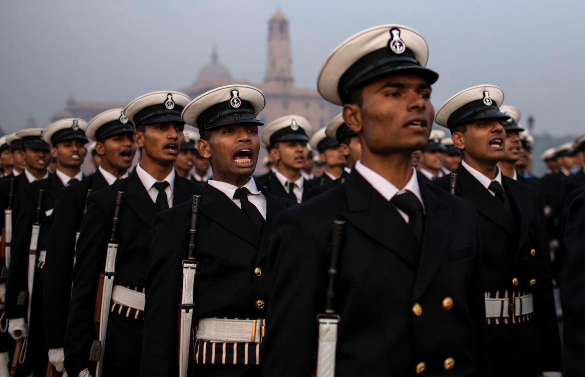 Soldiers take part in the rehearsal for the Republic Day parade early morning in New Delhi, India, January 13, 2020. (REUTERS photo)
