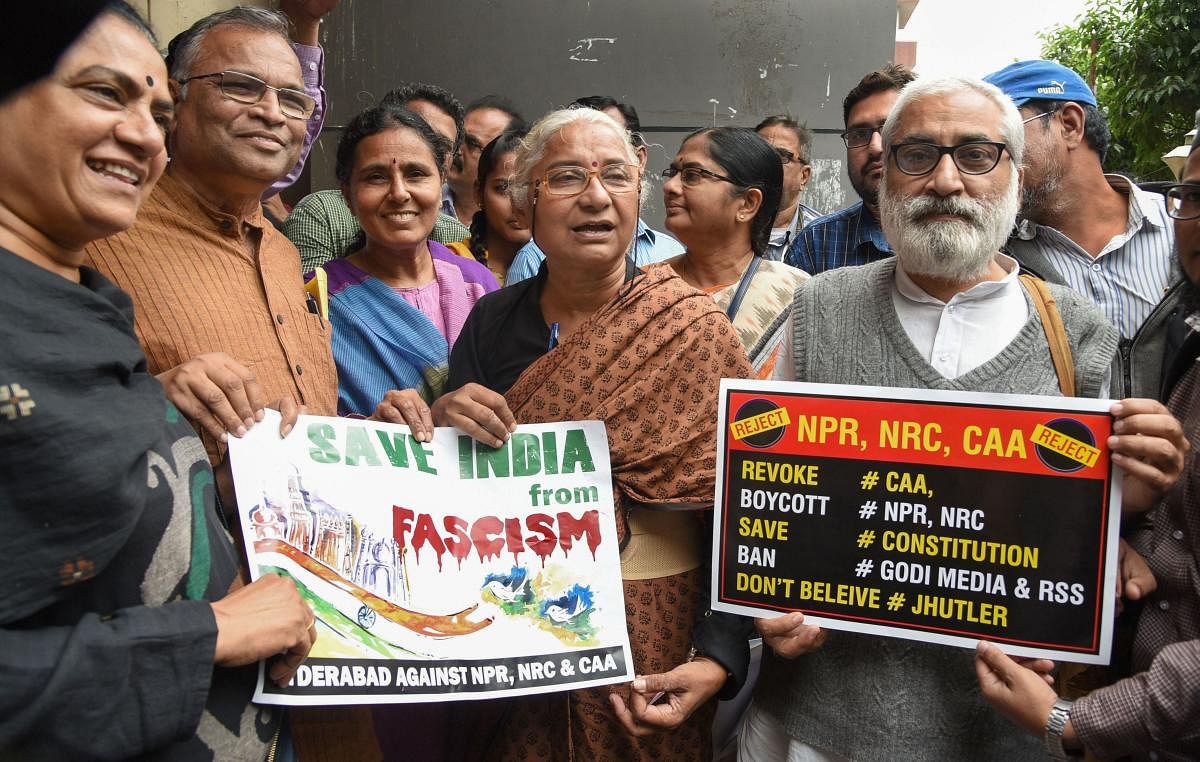  Social activist Medha patkar, Megsaysay award winner Sandeep Pandey and others during a convention against NRC, CAA and NPR in Hyderabad. (PTI Photo)
