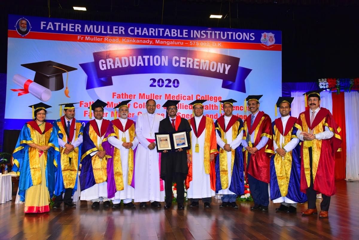 As many as 404 graduates of Father Muller Medical College, Father Muller College of Allied Health Sciences and Father Muller College of Speech and Hearing received their certificates at the glittering graduation ceremony organised at Father Muller Convent