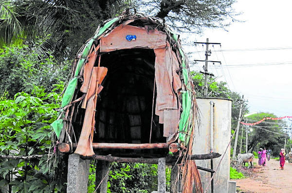 Kadugolla women have to spend two months in such huts, erected on the outskirts of the Gollarahattis, after child birth. DH PHOTO