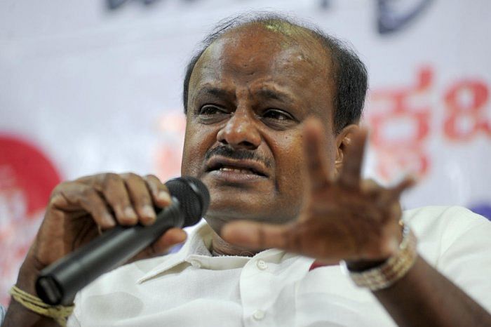 After Adithya Rao was arrested for planting a bomb at Mangalore International Airport, Kumaraswamy had told mediapersons, ''It was not a bomb. It was a cracker which had a 'mini mini' (glittery) powder.'' (DH File Photo)
