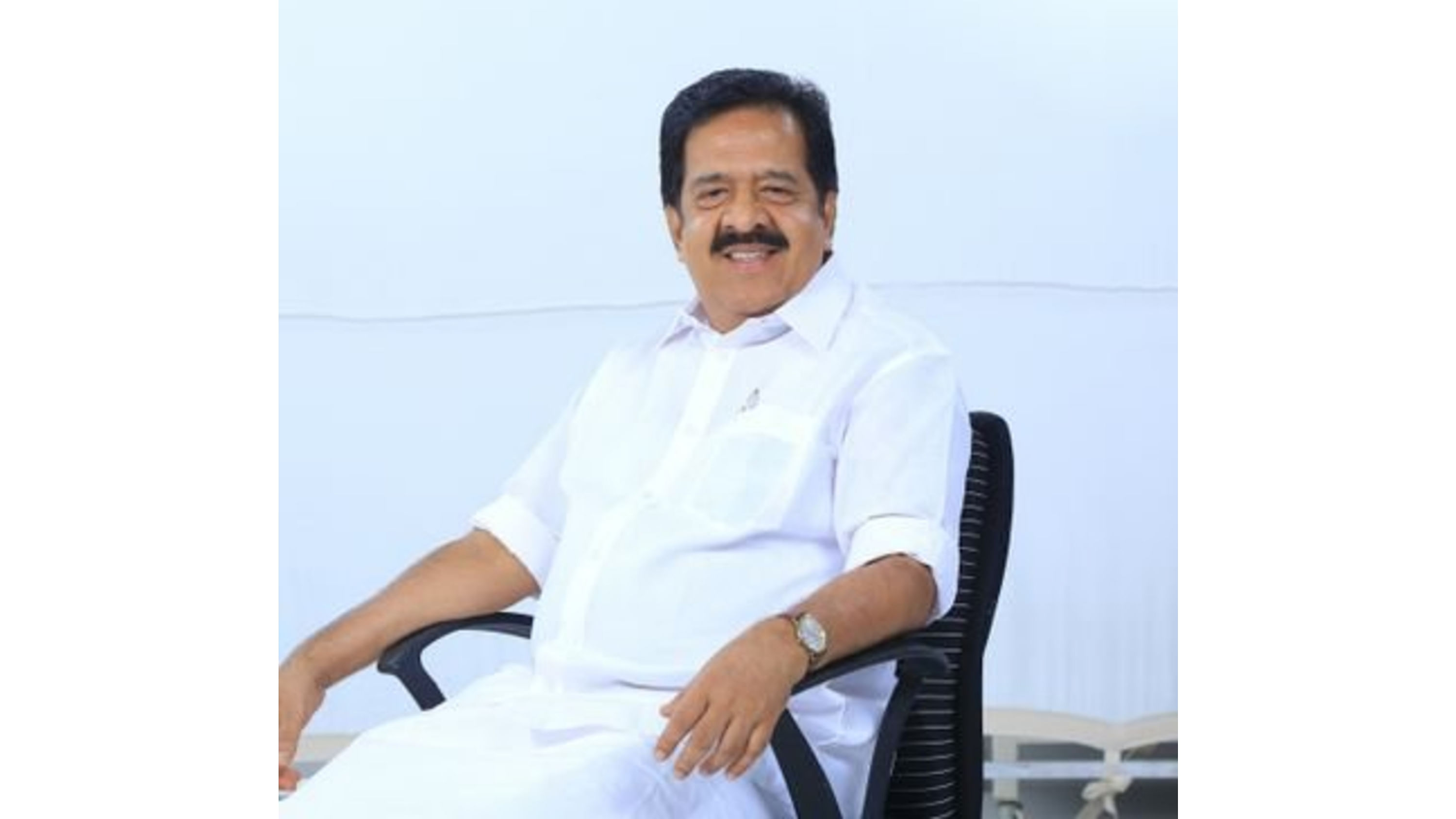 Kerala Opposition leader Ramesh Chennithala (Twitter image/@chennithala)