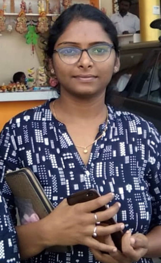 The KR Puram police arrested techie Amrita Chandraskekar and her boyfriend Shridhar Rao in Port Blair in Andaman and Nicobar islands after they fled by killing her mother and stabbing her brother on wee hours on Sunday. Police team bringing the duo to the city and reasons are yet to be ascertained.. (DH Photo)