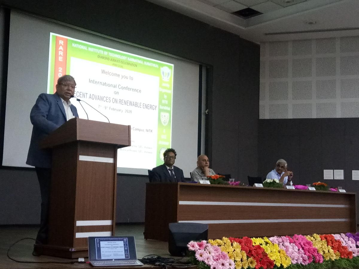Prof K Balaveera Reddy, chairperson of Board of Governors, NITK-Surathkal, speaks during the inaugural session of the three-day international conference on ‘Recent Advances on Renewable Energy 2020’ at NITK on Friday. DH Photo