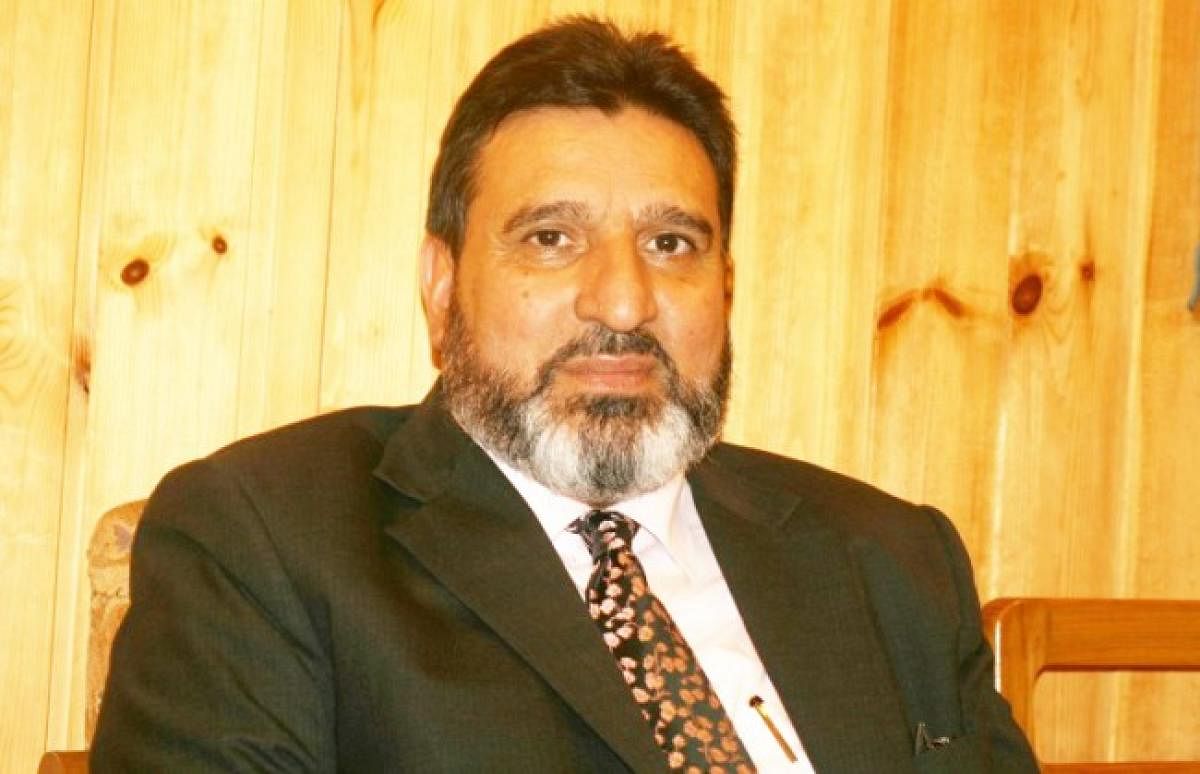 Former Jammu and Kashmir finance minister Altaf Bukhari (DH File Photo)