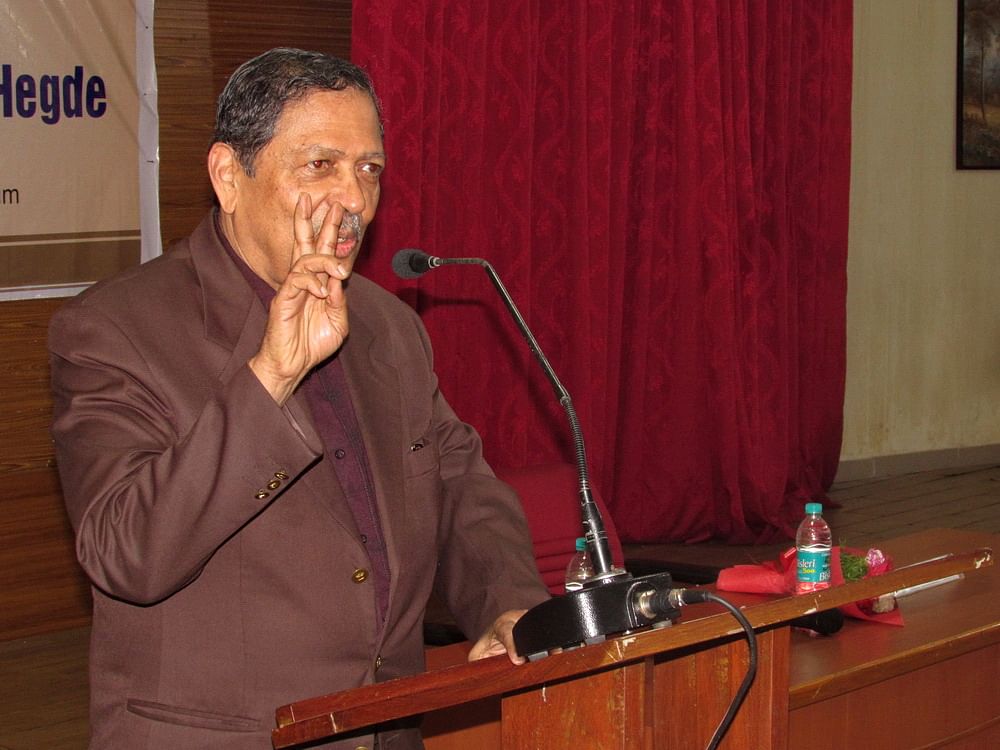 Former Lokayukta Justice N Santosh Hegde. (DH Photo)