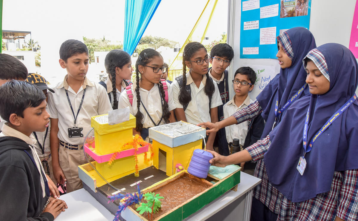 Students display their project at the Bengaluru Civic Fest 2020 organised by Janaagraha on Tuesday. DH photos/Anup Ragh T
