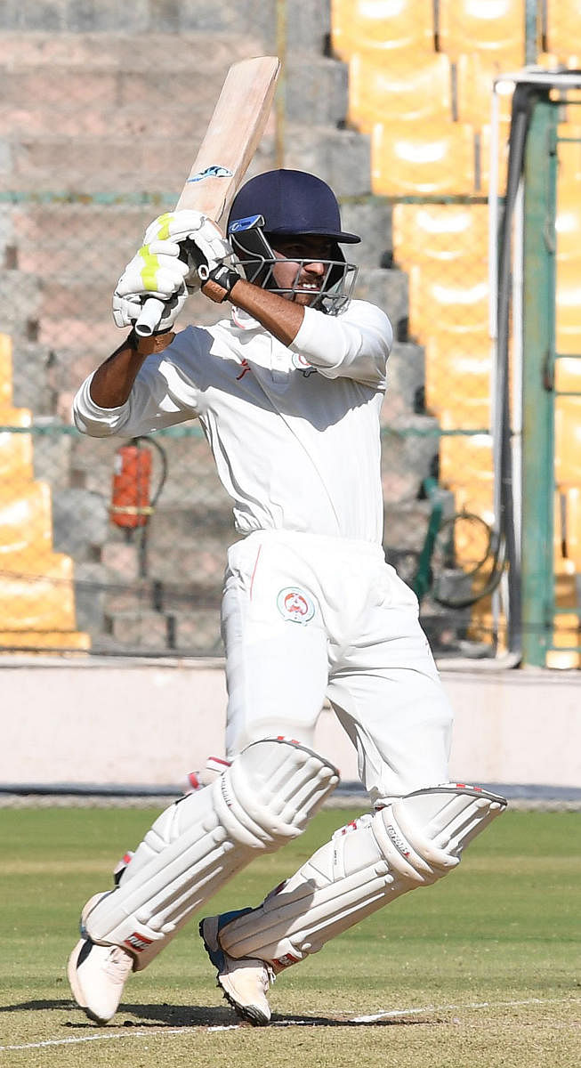 Ahmadnoor Pathan pulls en route 90 on the second day of Baroda's Ranji Trophy tie against Karnataka. DH PHOTO/ R SRIKANTA SHARMA