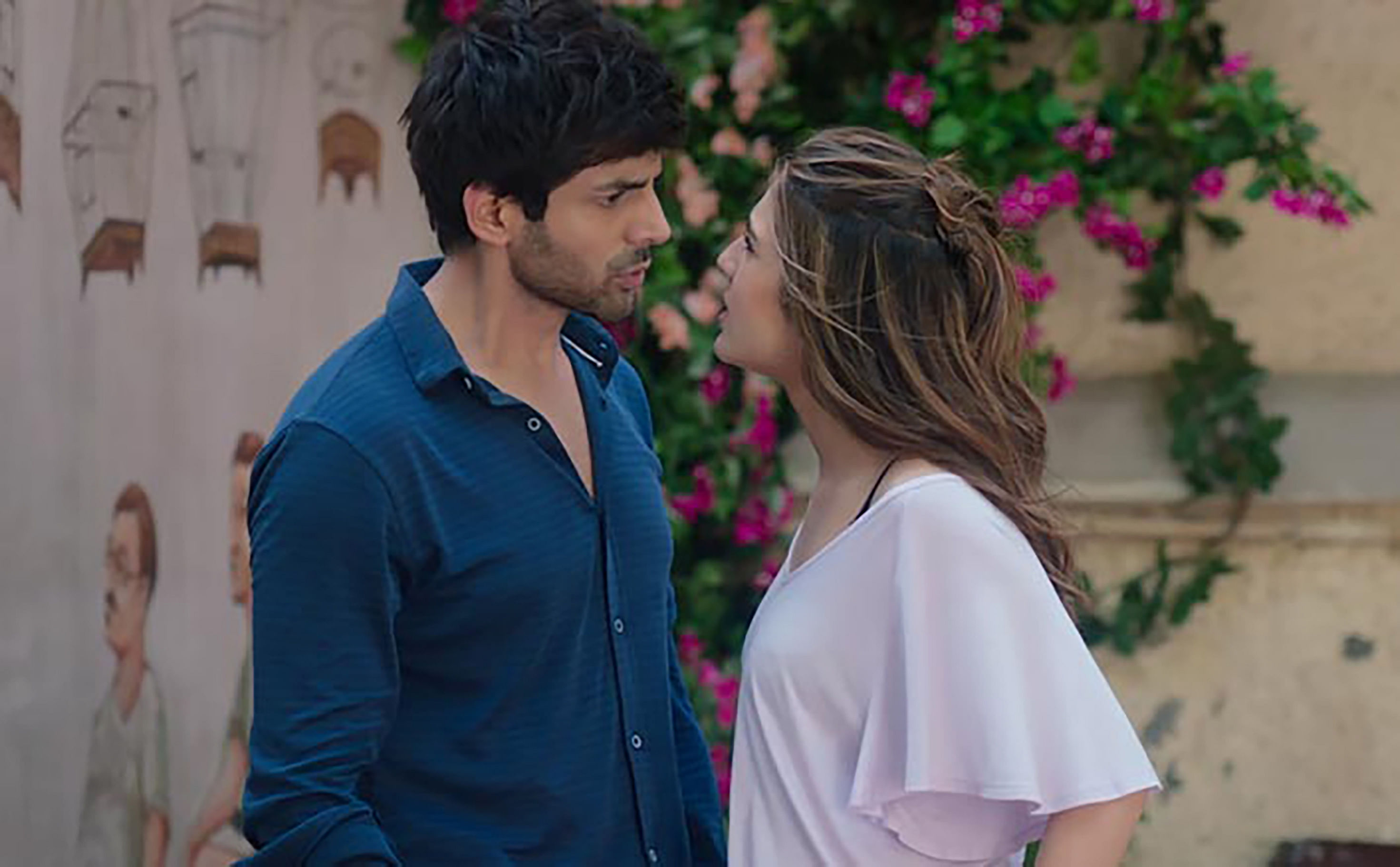 Kartik Aaryan and Sara Ali Khan.