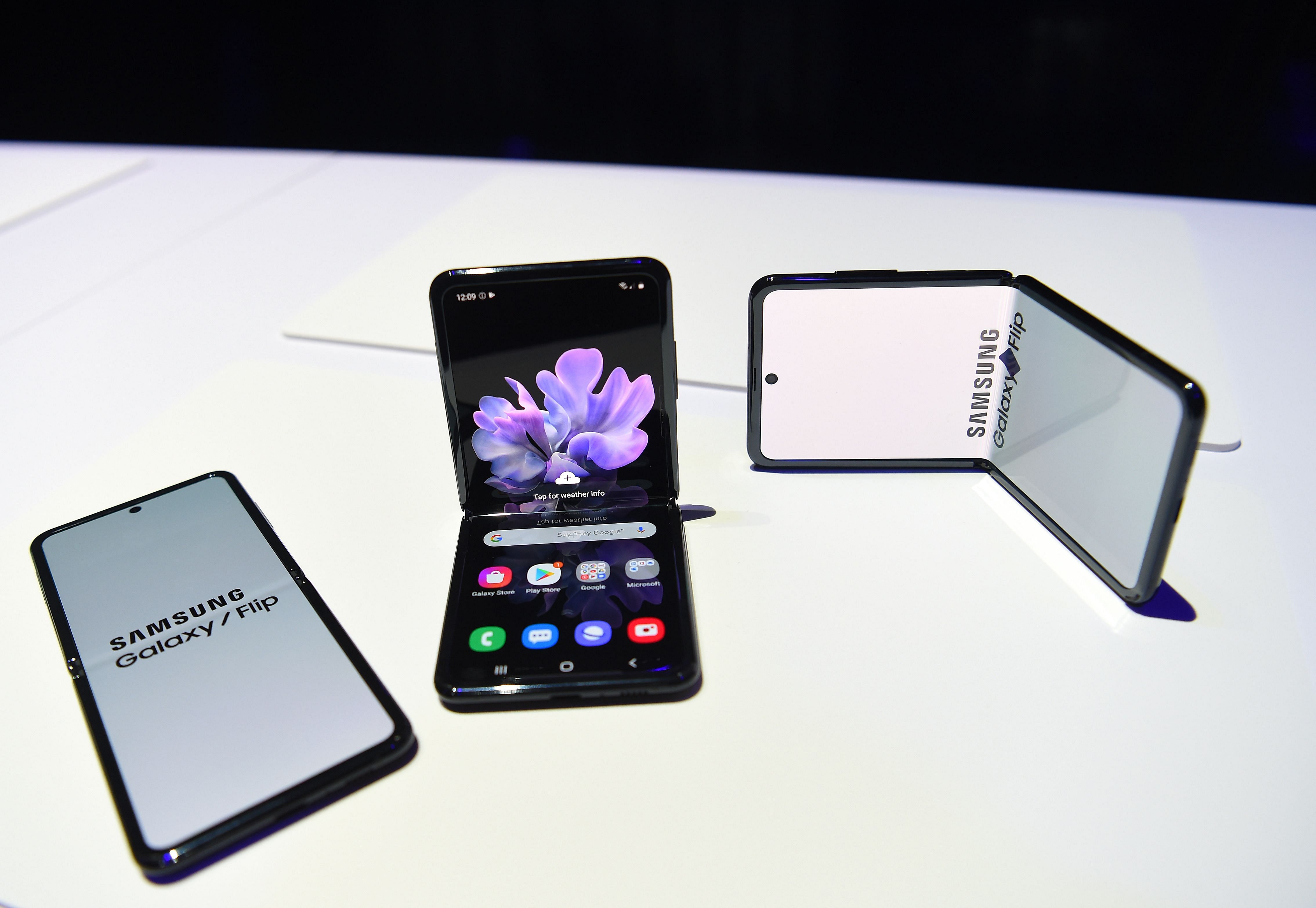 Samsung Galaxy Z Flip phones are seen on display during the Samsung Galaxy Unpacked 2020 event in San Francisco, California. (Reuters Photo)