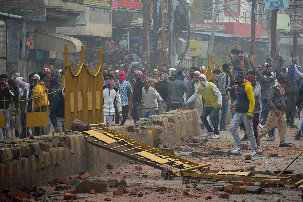 According to the police sources over 600 people have so far been arrested in connection with the violence in different parts of the state since Thursday. Photo/AFP
