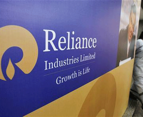 Reliance Industries today said its retail arm -- Reliance Retail -- has turned around and reported its first-ever pre-tax profit of Rs 106 crore for the three months to December on the back of a 38 per cent spike in revenues at Rs 3,927 crore driven by festive sales. Reuters file Photo