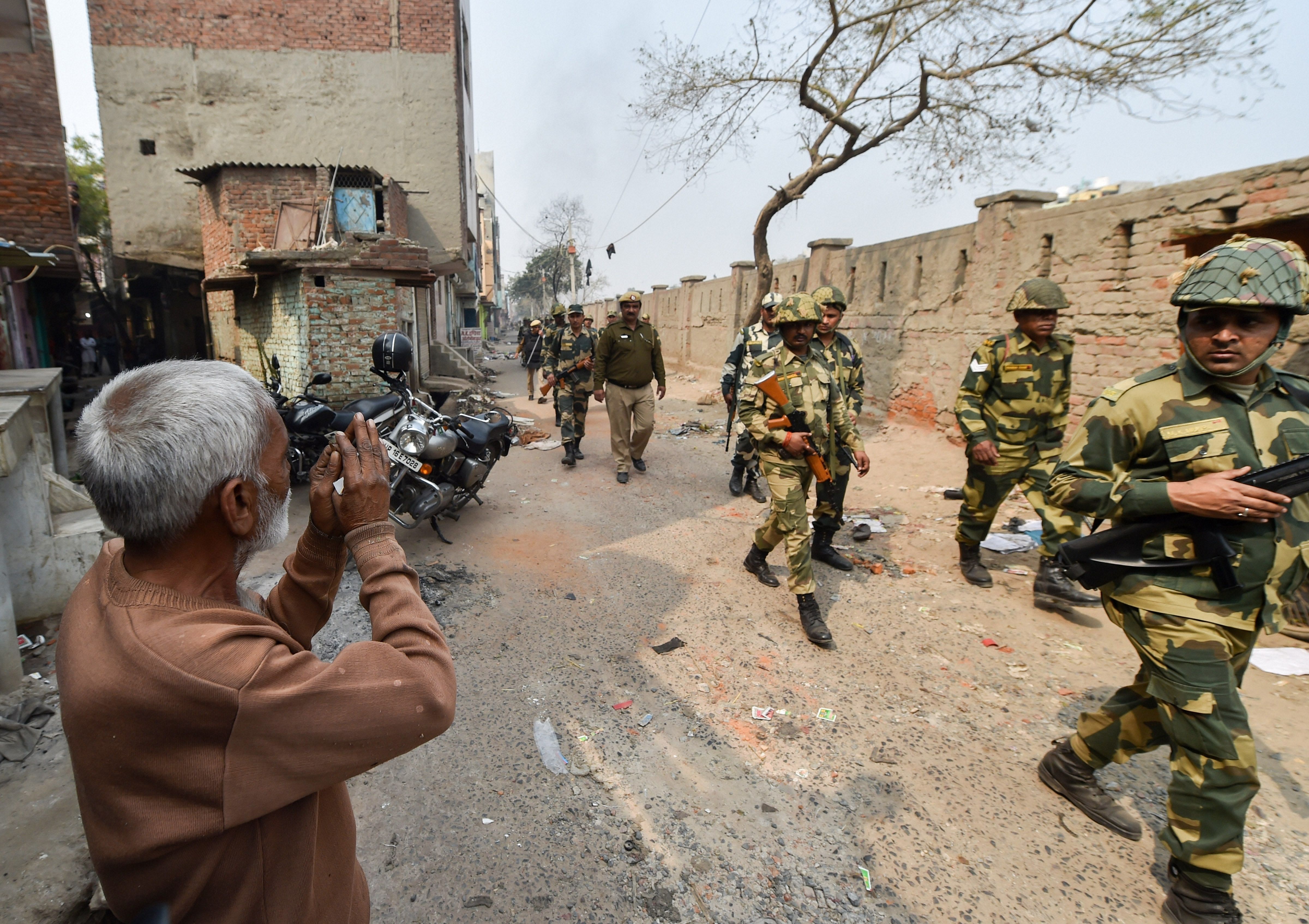 At least 25 people have lost their lives in the communal violence over the amended citizenship law as police struggled to check the rioters who ran amok on streets, burning and looting shops, pelting stones and thrashing people. (PTI Photo)