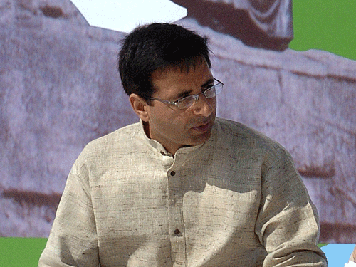 Randeep Singh Surjewala, in-charge of the AICC Communication. DH file photo
