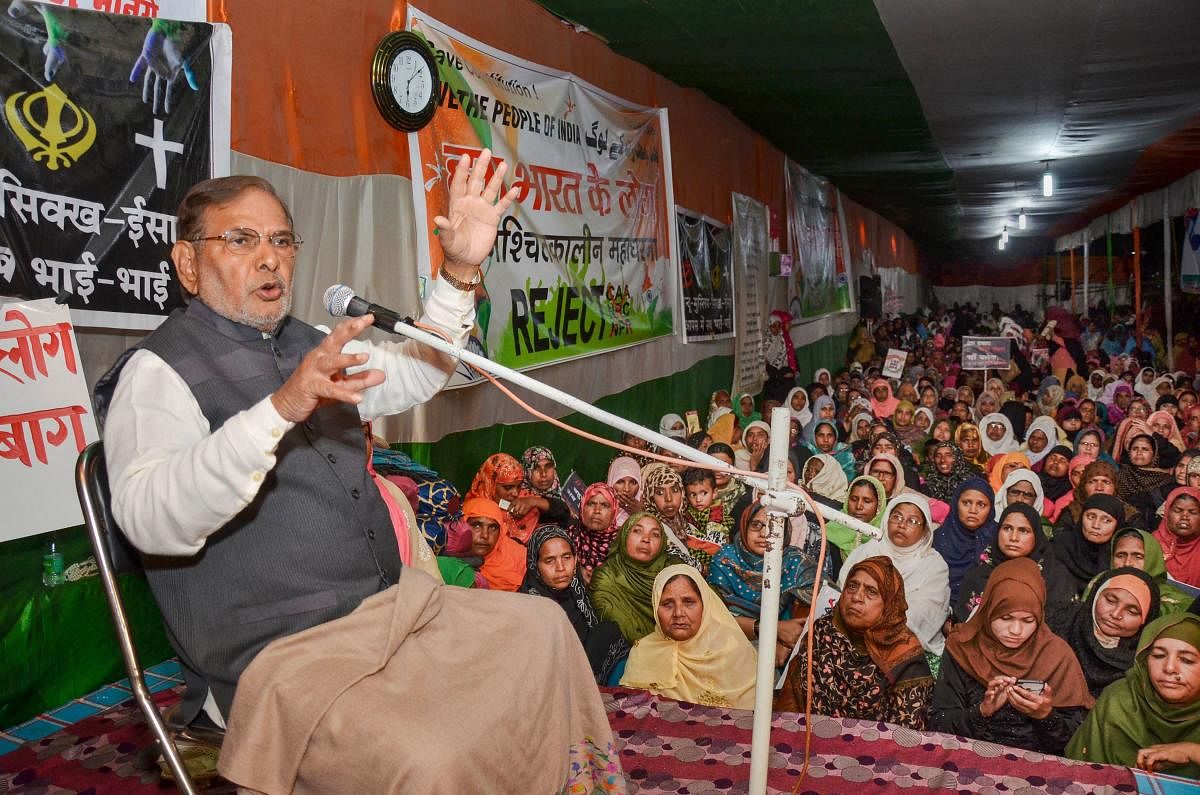  Loktantrik Janata Dal Party (LJDP) Chief Sharad Yadav addresses demonstrators during a protest against the new citizenship amendment act (CAA) and National Resister of Citizens (NRC), in Ranchi, Saturday, Feb. 15, 2020. (PTI Photo)