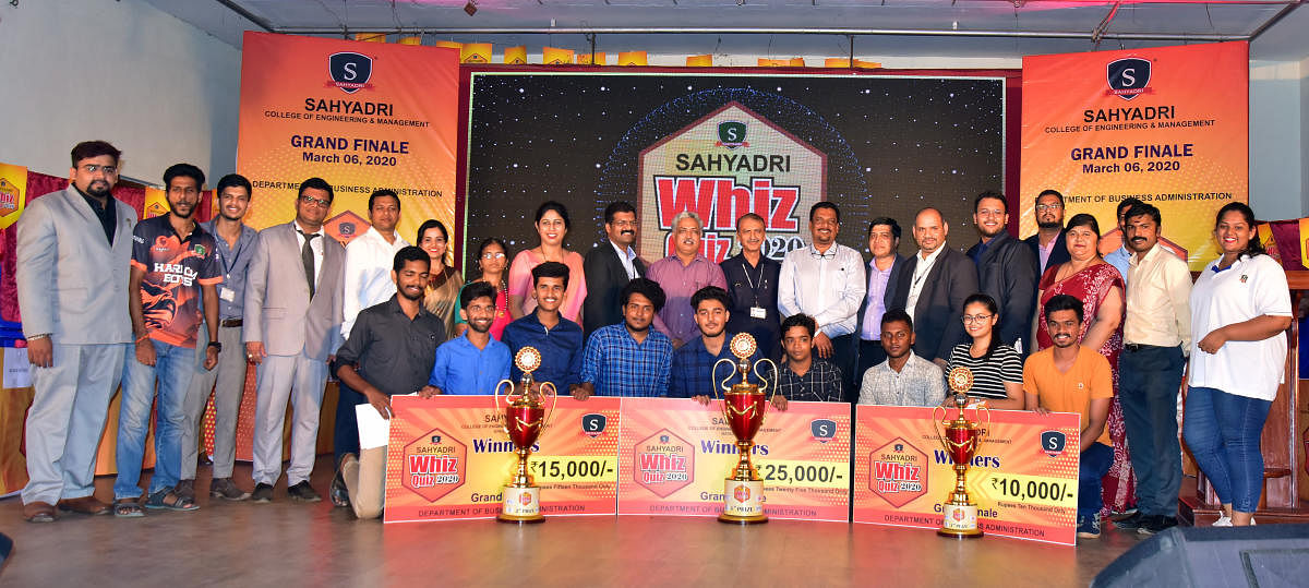 The first, second and third prize winning teams of the sixth edition of Sahyadri Whiz-Quiz 2020, a quiz competition held at Sahyadri College in Adyar on Friday.
