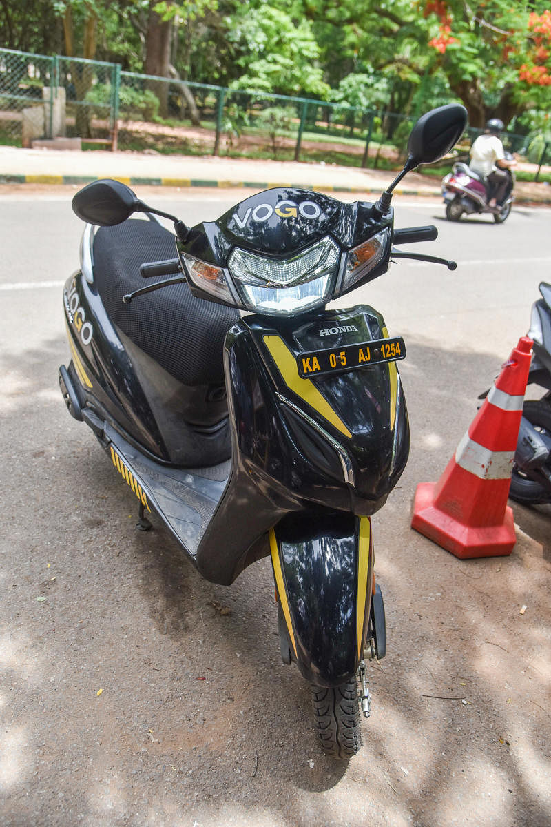 Vogo rental scooter by Vogo Automotive Pvt Ltd. (DH Photo | S K Dinesh) 