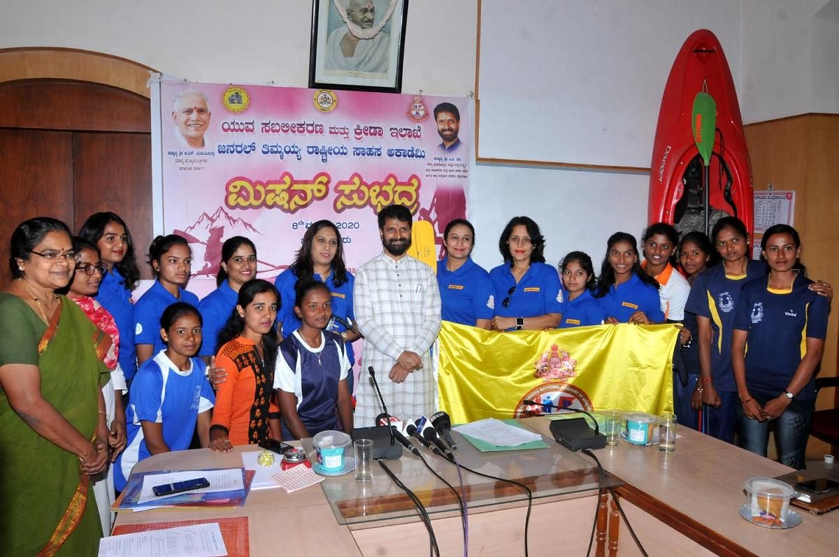 The kayaking team with Minister C T Ravi in Chikkamagaluru.