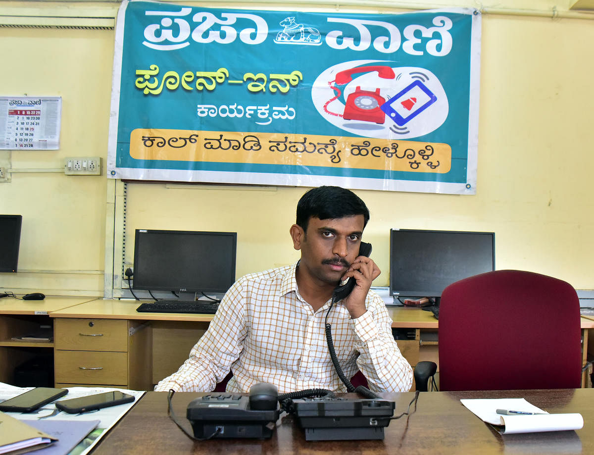 Dr S B Yogeesh, deputy director of Social Welfare Department, speaks at a phone-in programme organised by Prajavani, at DH-PV office, Balmatta on Wednesday. 