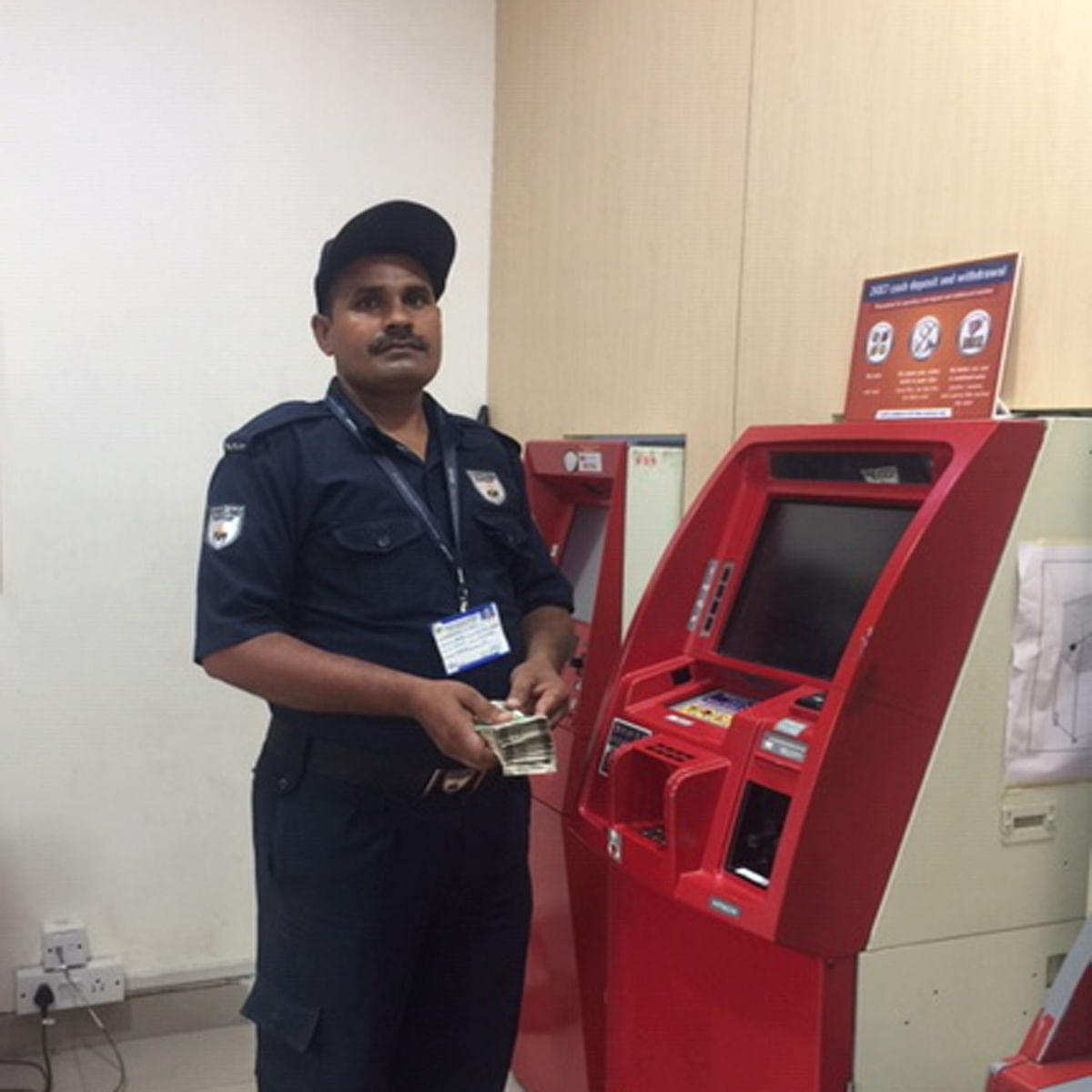 The security guard of the ATM Seshnath Yadav. (DH photo)