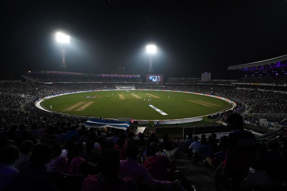 As if this addiction is not convincing enough, the survey found, 41% of Indian sports fans would rather lose their job than not be able to attend a historic sporting final/event. But the only condition: The sports has to be cricket or football, and the match has to be big enough. Photo/AFP