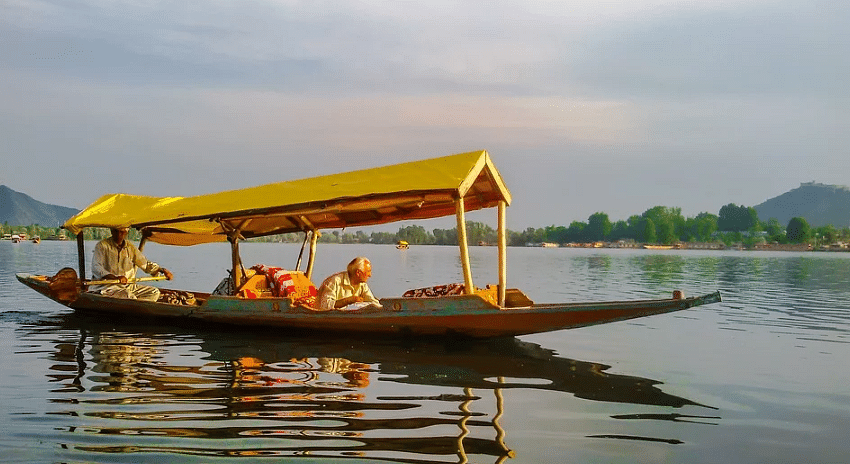 Kashmir Dal lake (Picture credit: Pixabay)