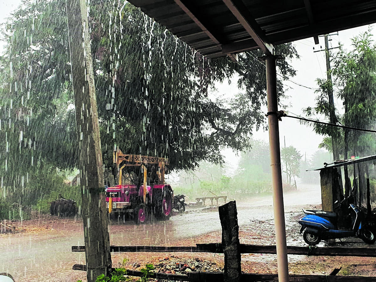Central and northern Karnataka districts witnessed thunderstorms.
