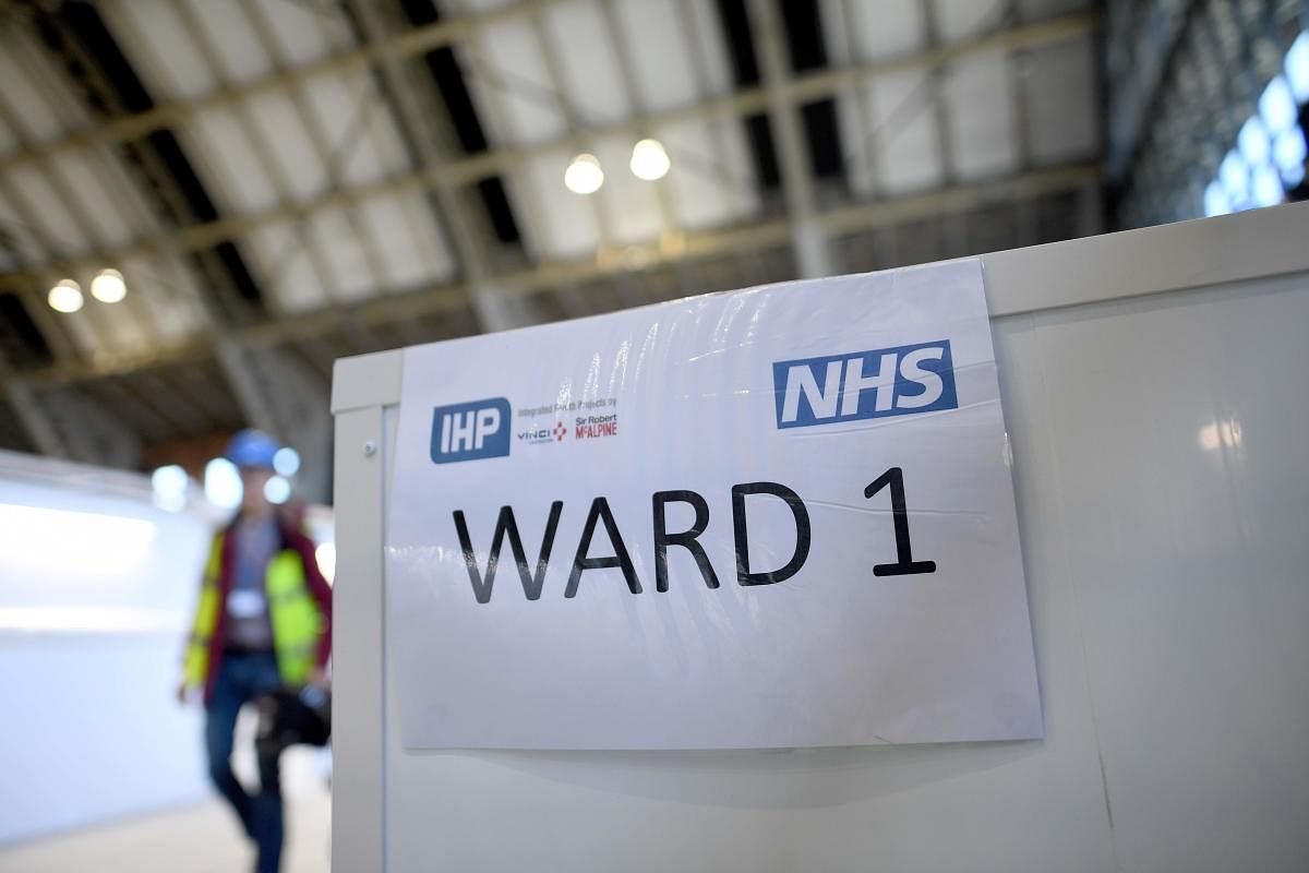 Coronavirus ward in an hospital in England (AFP Photo)